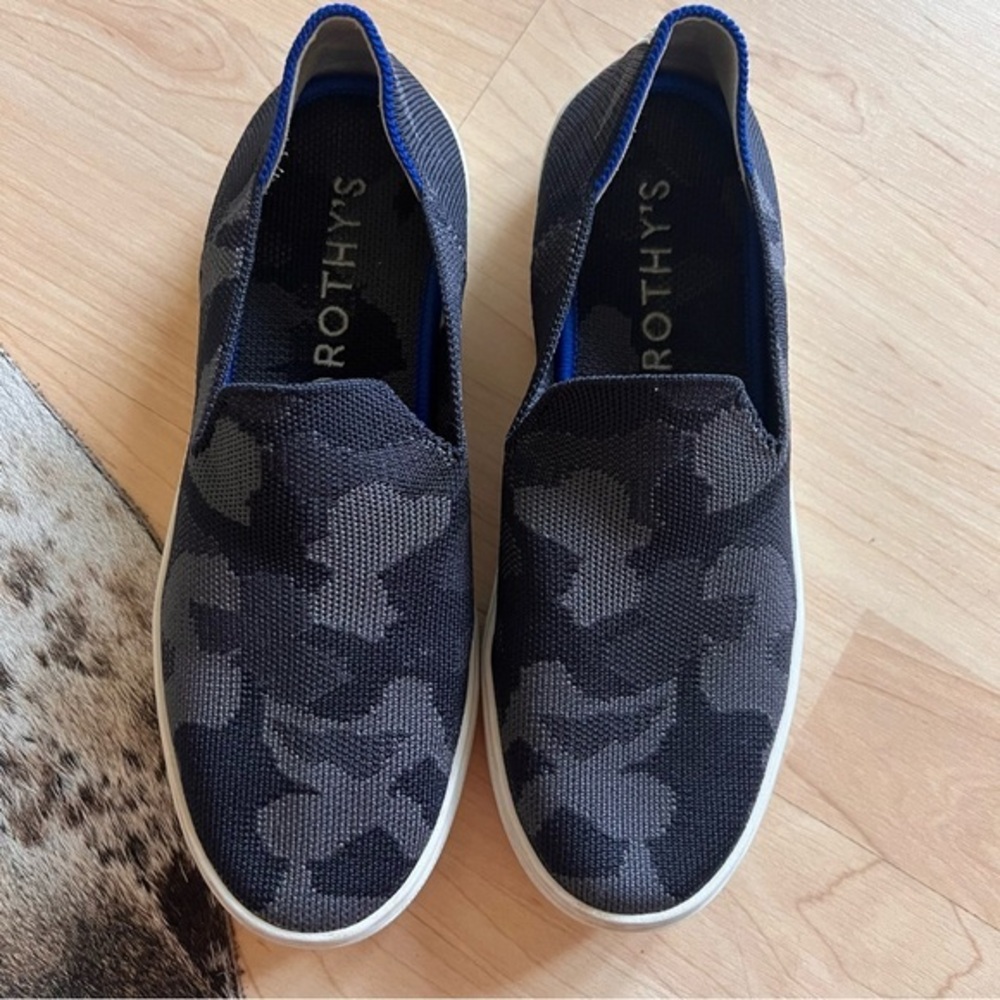 ROTHY’S Slip On Camo Print Sneakers Black Grey Size 6.5
